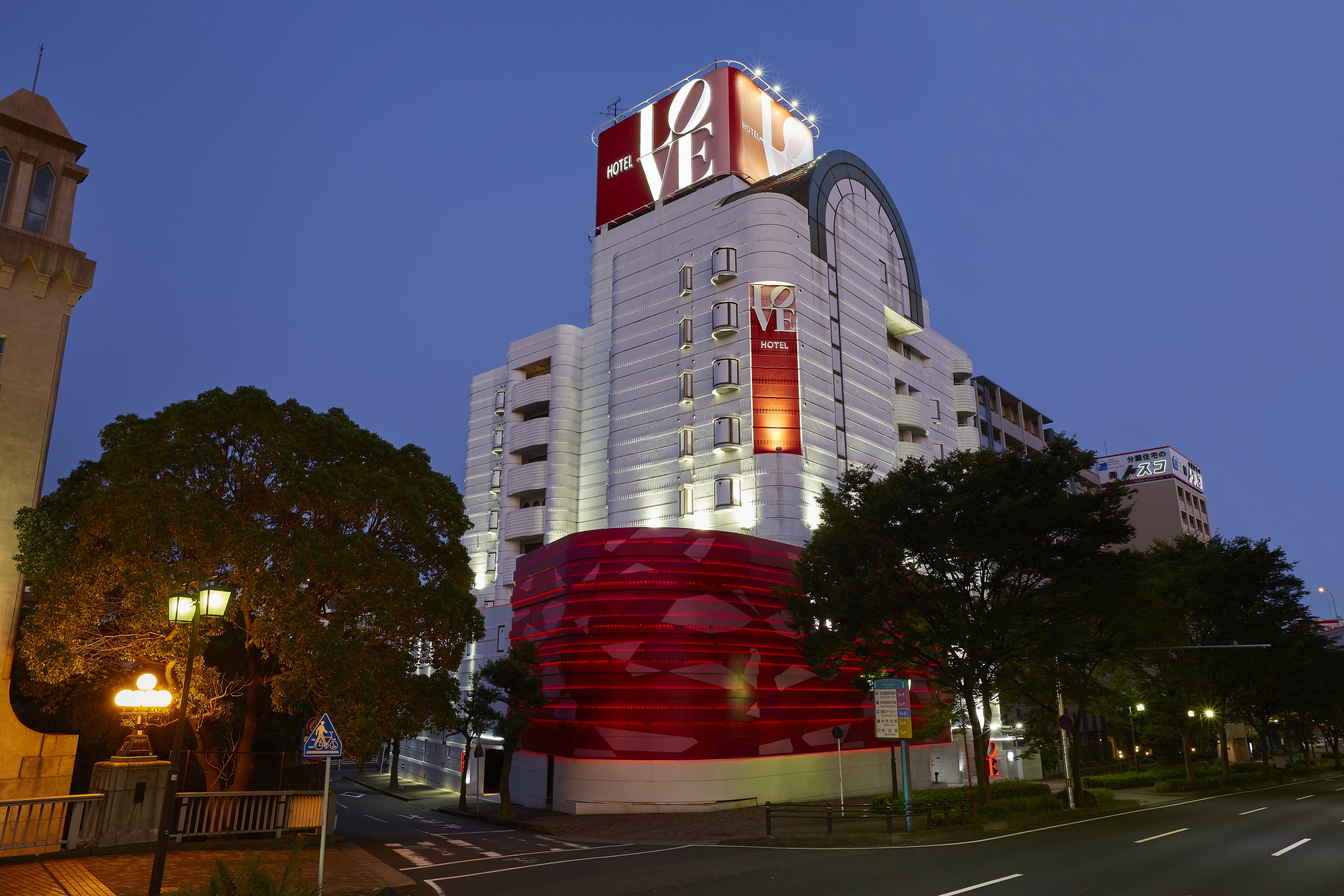 ミール観光グループ｜東海エリアのレジャーホテル｜愛知県・小牧市・安城市・刈谷市・名古屋市緑区・大高インター・小牧インター・四日市｜グループ