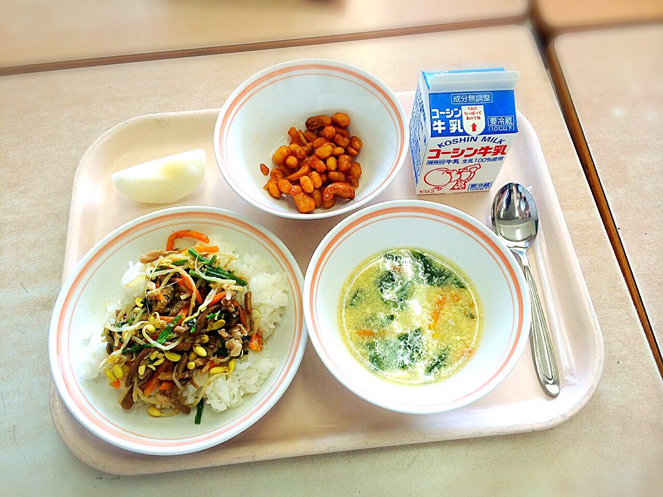 焼肉 いろいろな部位のお肉のセットのイラスト無料のフリー素材 イラストエイト