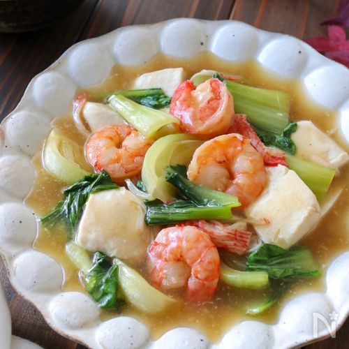 あっさりうま塩スープで食べる、えびとチンゲンサイ有賀 薫