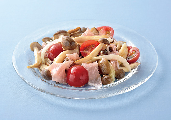 しっとりささみで食べ応え◎『ささみときゅうりの梅ナムル』