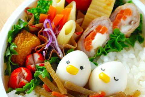 うずらの卵で☆お弁当にぴったりカップおかず♪