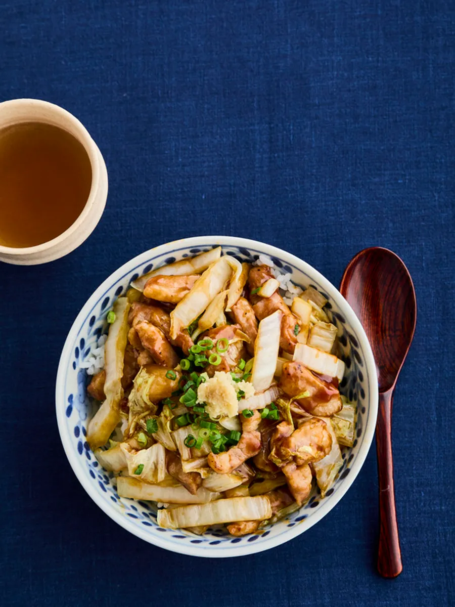 豚こま白菜の無水中華丼 白菜1 4玉ペロリと消費♡