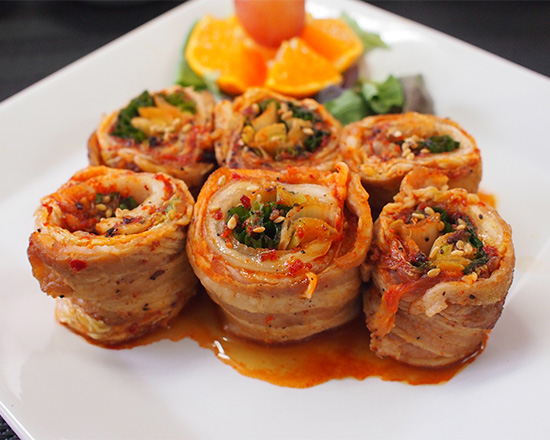 シンプルに美味しく！絶品キムチ鍋のレシピ 作り方：白ごはん.com