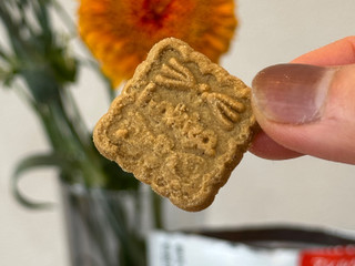 Amazon.co.jp: 北陸製菓 hokka 小さな米蜜ビスケットあずき乳・卵不使用90g×6袋 : 食品・飲料・お酒