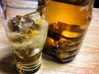 日本酒で作る梅酒の作り方②梅を取り出すタイミングキャンプするコスプレイヤ