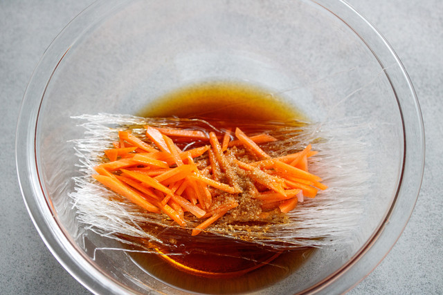 春雨は「水で戻さない派」です。「麻婆春雨」のレシピ – Repro最先端のIHクッキングヒーター：COLUMN