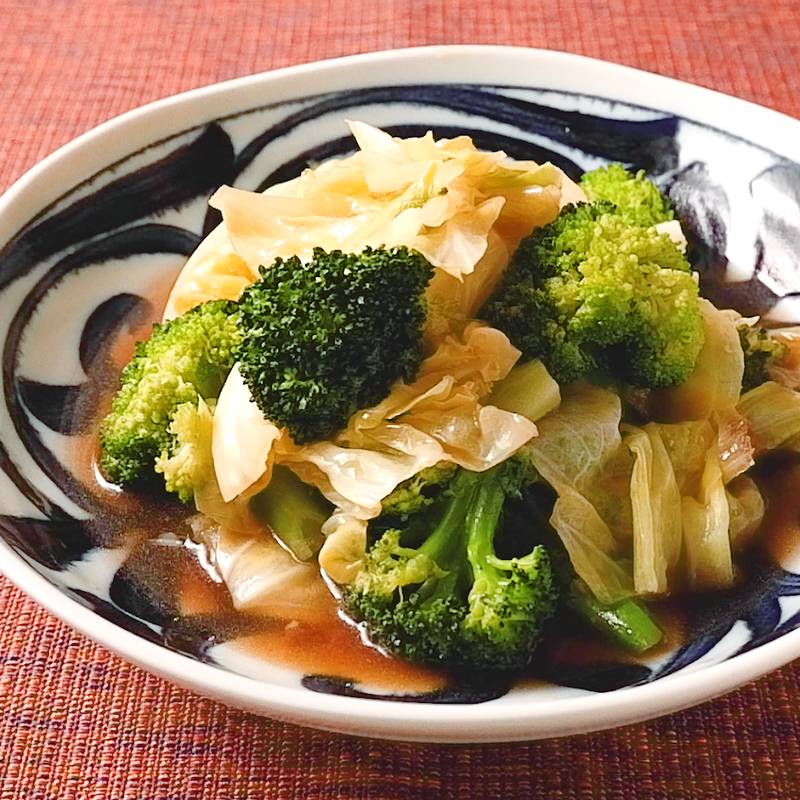 肉団子とイカと野菜のオイスター炒め