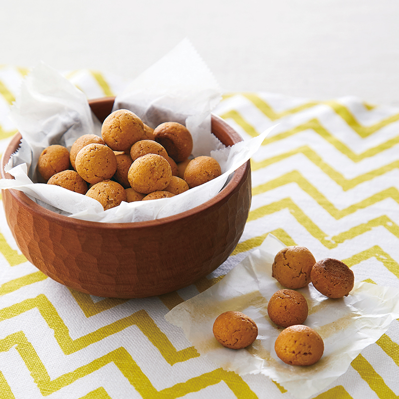 簡単！そば粉100%で作るサクッと香ばしい「そばぼうろ」の作り方mocharina＊布あそび