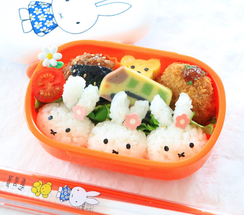 子供が喜ぶ！DAISOの簡単キャラ弁アイテム紹介💗