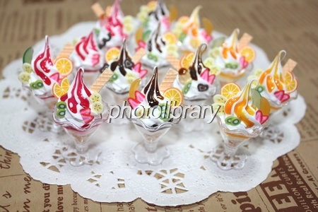 8 23 金 スイーツデコでパフェメモスタンド作り！自由研究@吉祥寺武蔵野市子供とお出かけ情報「いこーよ」