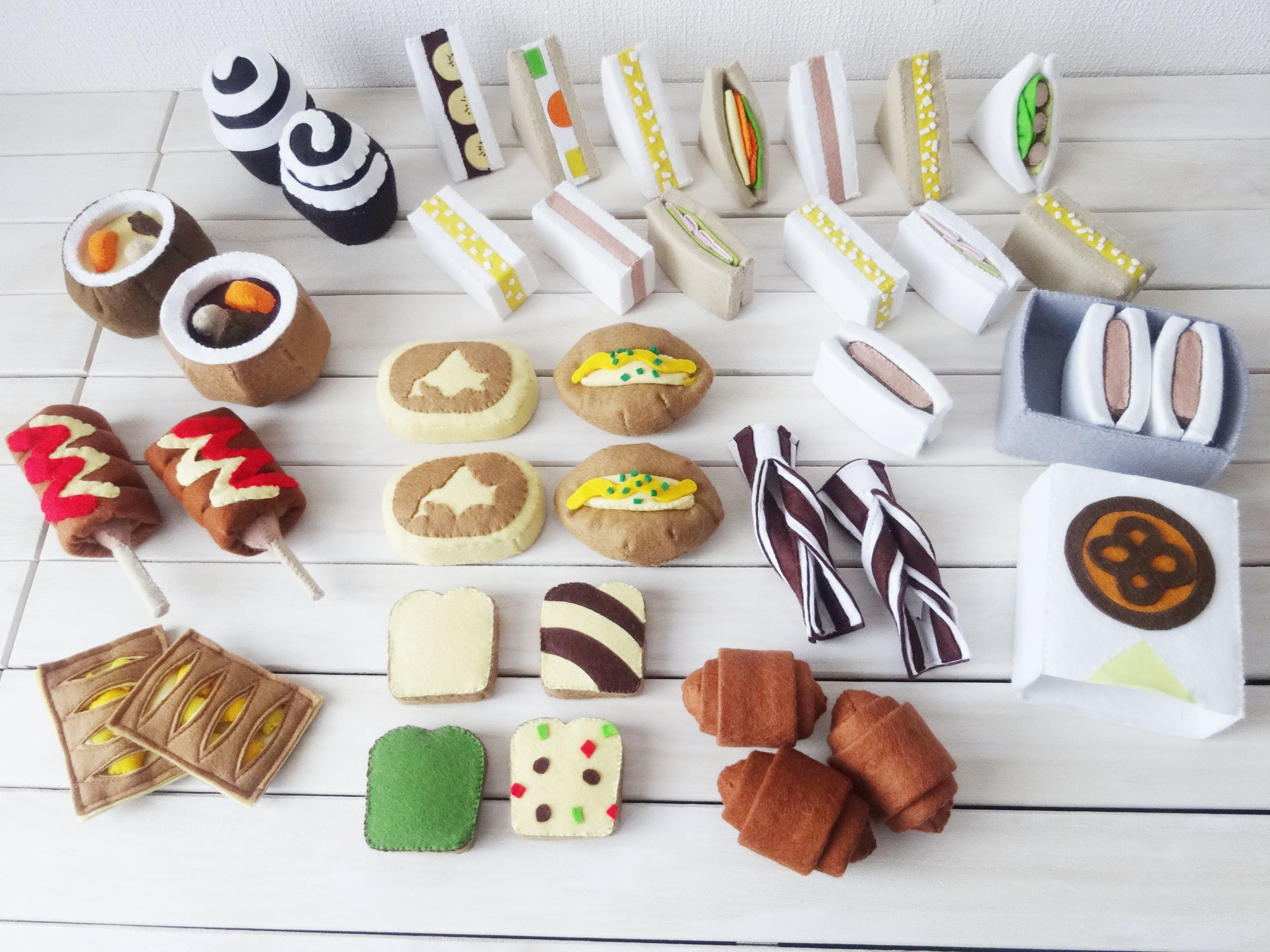 fru*フェルトままごと・お子様ランチカー2♪レシピ&型紙