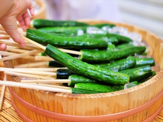 楽天市場ポスト便 送料360のぼり旗 冷やしきゅうり・お祭り・屋台のぼり H4H0 冷凍果物・冷し野菜 グッズプロ名入れできます+1017円: グッズプロ