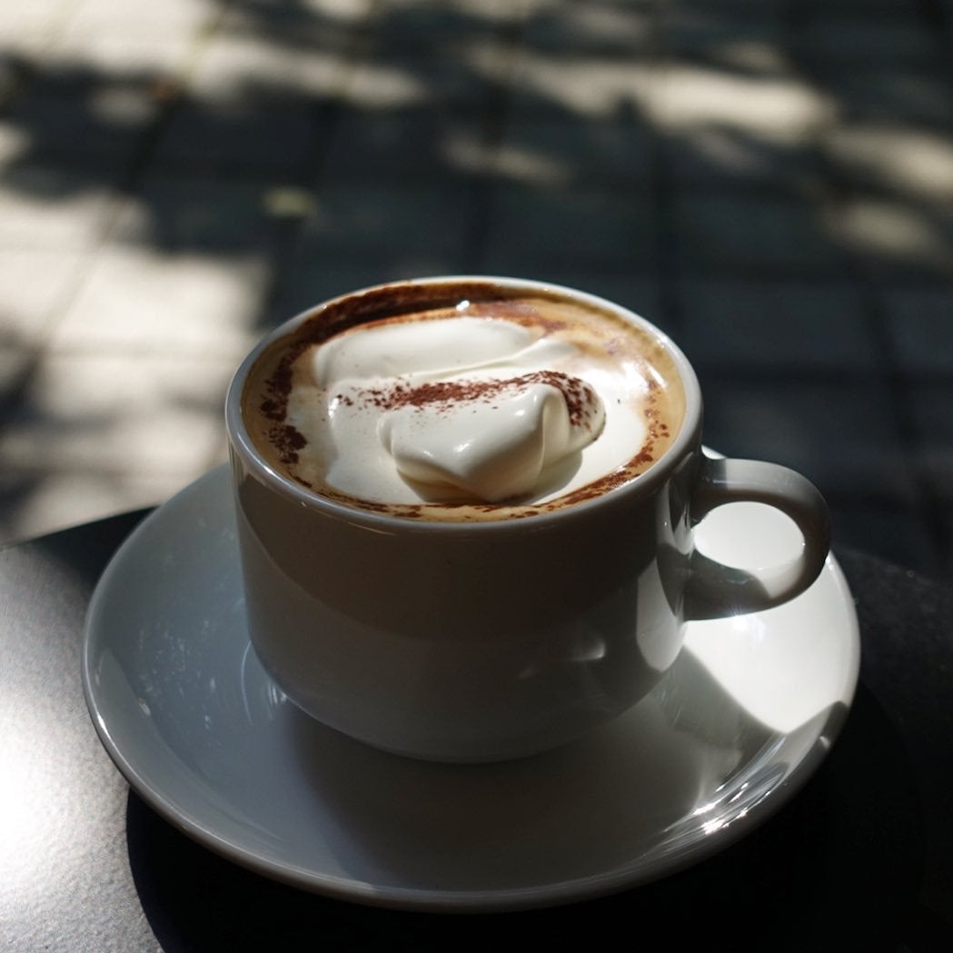 Cafune - 新作のアインシュペナーは、 ワイングラスでお出しする、