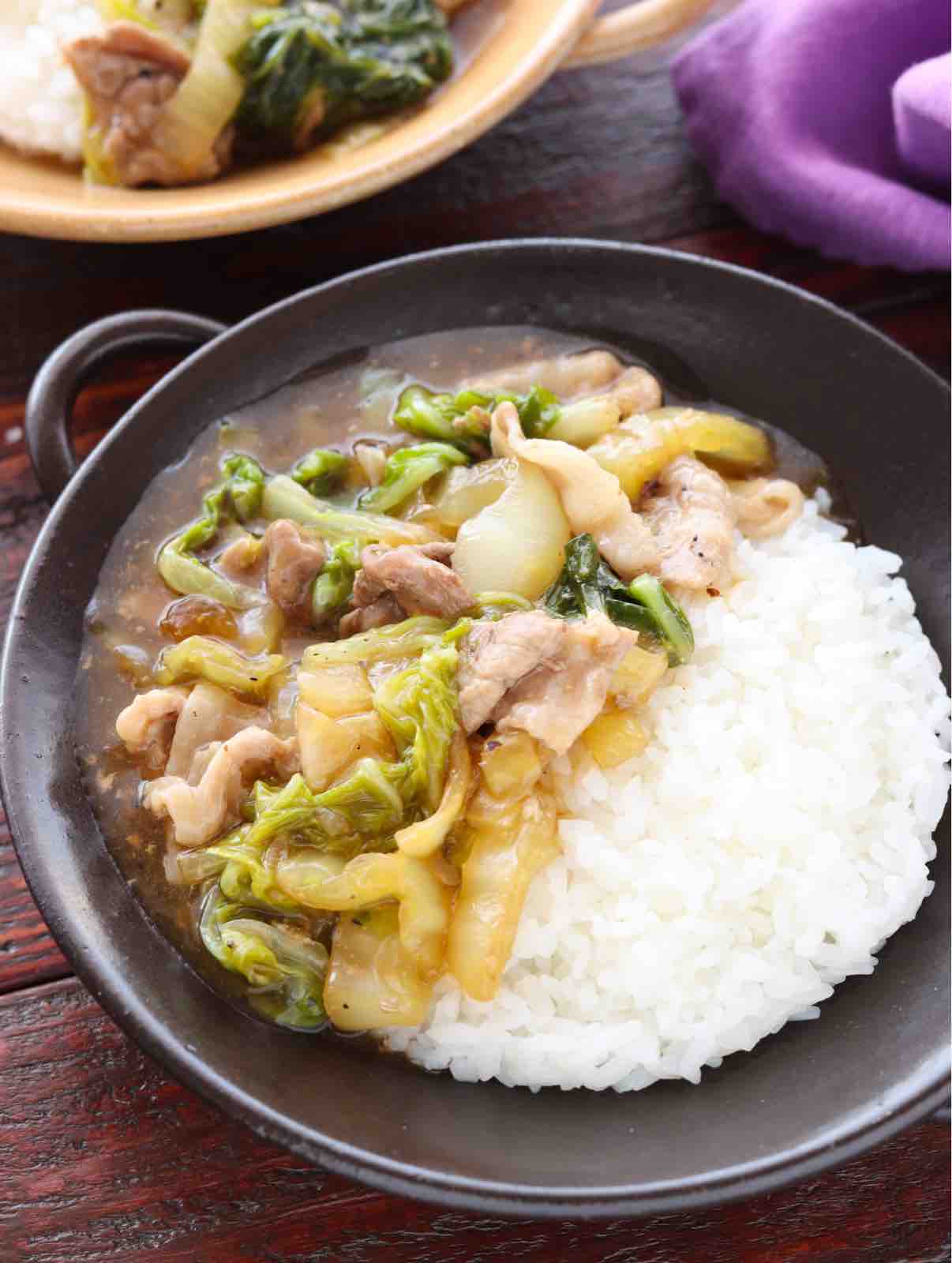 お手軽に！白菜＆人参＆豚コマの中華丼