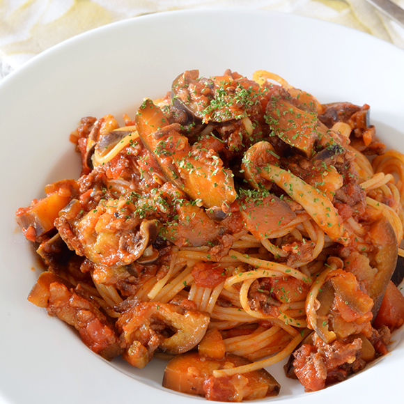 フライパンひとつでできる！ワンパンミートソースパスタHow To Make Meat sauce spaghetti - YouTube