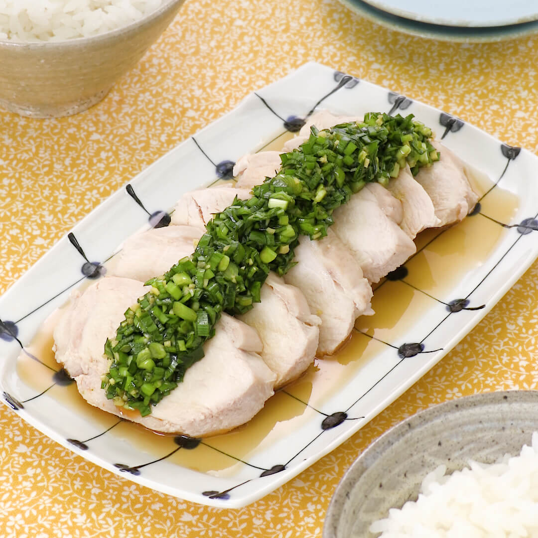 サッパリおいしい！鶏むね肉の甘辛みぞれ煮