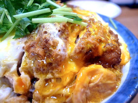 三鷹駅周辺の安くて美味しいカツ丼たち!専門店~お蕎麦屋さんまでPlay It By Earなりゆきまかせ