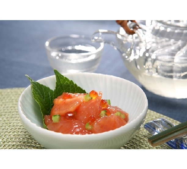 ふるさと納税レビューキャンペーン 鮭 ルイベ漬け 惣菜 ＜佐藤水産＞潮合4本 鮭ルイベ漬と珍味3種KA-536北海道 石狩市 いしかり 鮭サケ 松前漬け 松前漬 ルイベ いくら醤油漬 加工品 水産 海産物 詰め合わせ 詰合せ のし対応可楽天市場ふるさと納税