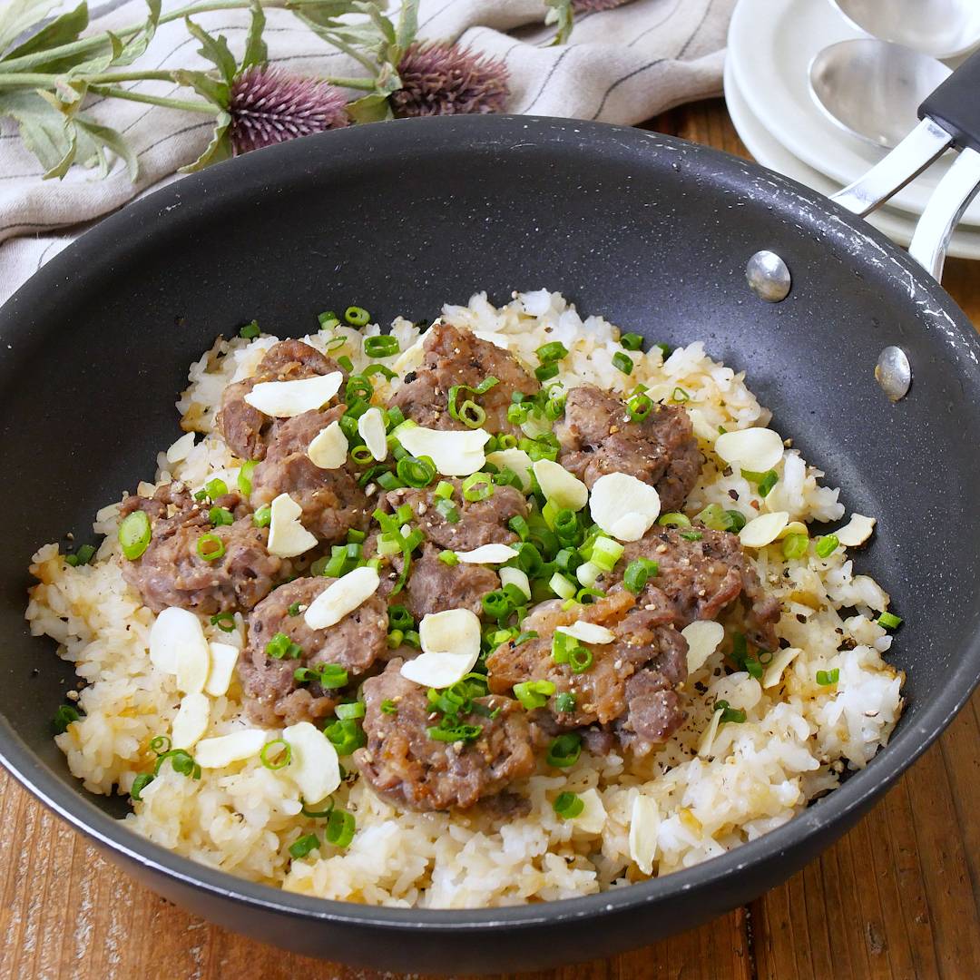 ハッシュドビーフとバターライス