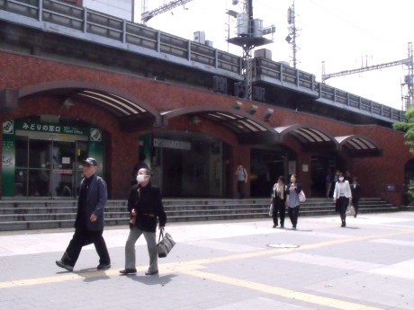 ヒルトン横浜 きらびやかなラウンジのティータイム【メロディ】＠横浜駅｜居酒屋 | リビング横浜Web