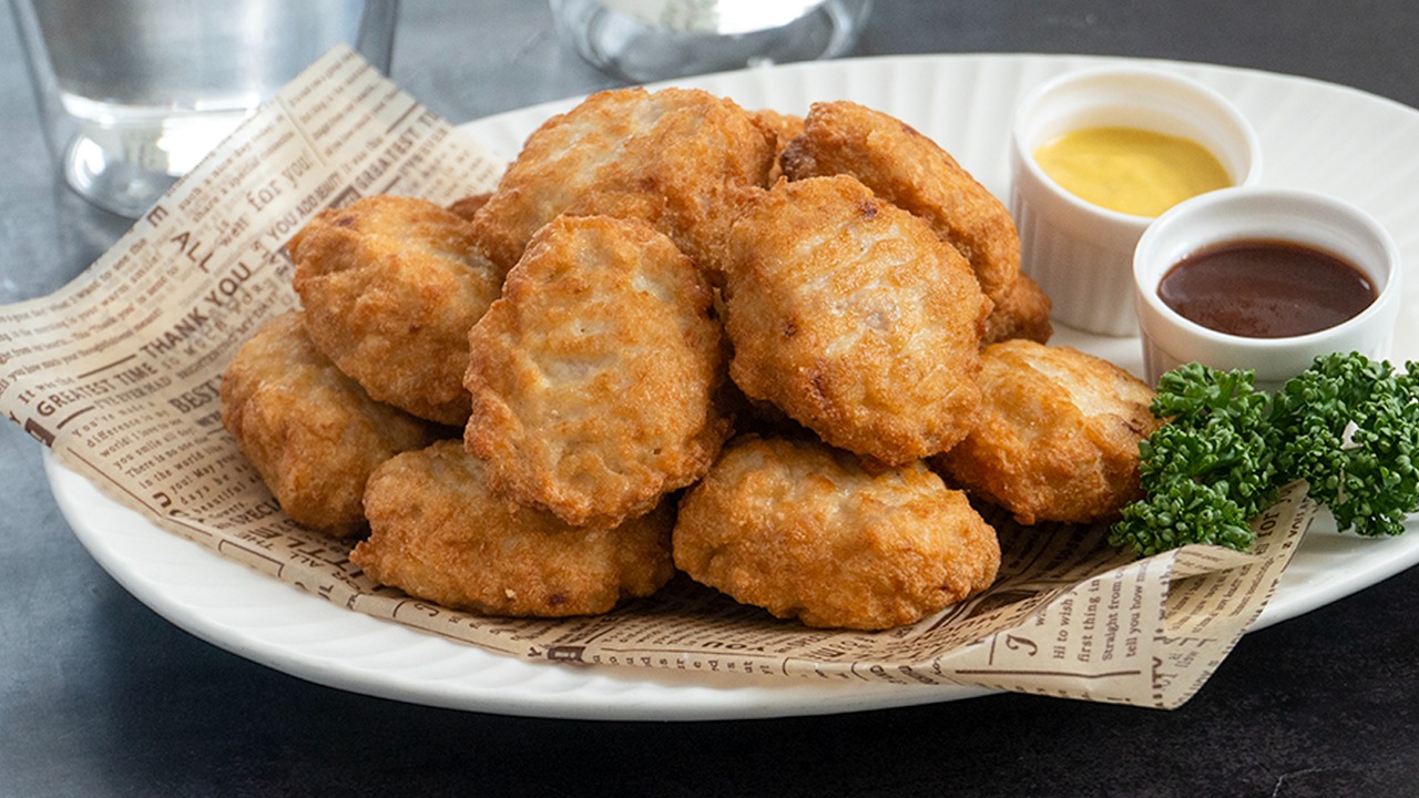 あの「チキンマックナゲット」を家で作る！ プロの料理家が教える“完コピ”レシピ 基本の料理2023年10月29日- エキサイトニュース