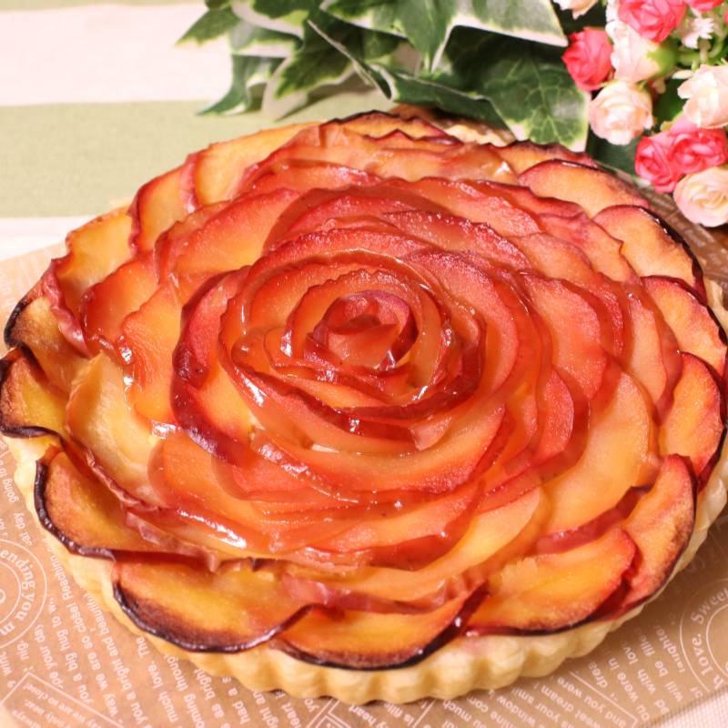 薔薇のアップルパイフードコーディネーターによる「クッキングアートサイト美膳」