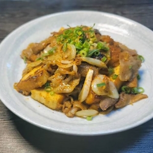 たっぷりの旨味ニラポン酢で食べる「無限ニラ豚そうめん」に挑戦♪豚肉の甘み♡ラー油のパンチ！ リュウジレシピ『あたらしい日日』こんな時代のニューノーマルな暮らし方。食と農、生活情報をお届けします