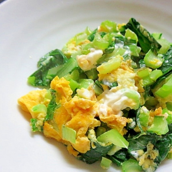 シンプル!小松菜と卵の中華炒め