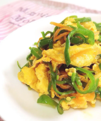 茄子・玉ねぎ・ピーマンレシピ 余り野菜を合わせて炒めるだけ！うますぎる