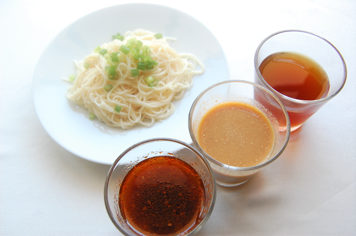 沼る❤そうめんつゆ２選, , , 他のレシピは👉@katayama_pr, 漬物を使ったアレンジレシピを紹介しています♡, , ,夏はやっぱりそうめん！, この夏、そうめんを飽きずに楽しむための, オススメのそうめんつゆレシピを2つご紹介します😎✨,****************************************** ,