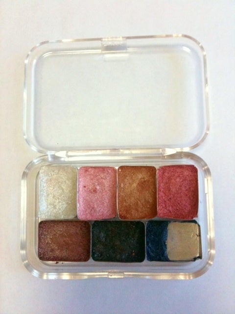 模様をプレスした手作りフェイスカラーオレンジフラワ