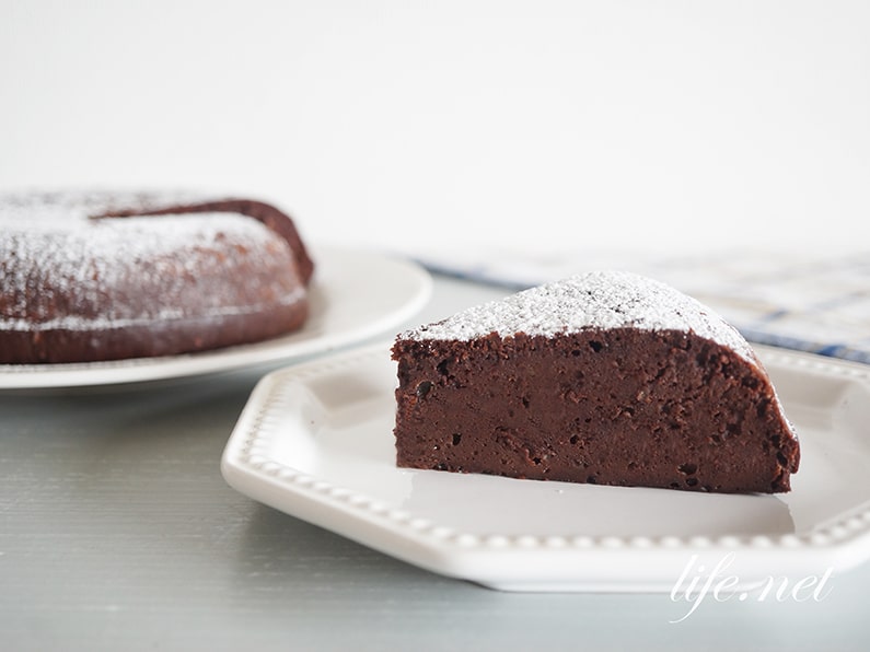 つくれぽ1000ガトーショコラをホットケーキミックスで作るレシピ人気1位～15位をレンジ・炊飯器で作る簡単レシピからバレンタイン向きレシピまで紹介クーカイ-Cookai