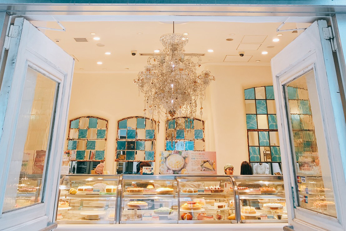 季節のフルーツタルト〜秋バージョン〜グランメゾン銀座メニューこだわりのタルト、ケーキのお店。 キルフェボン