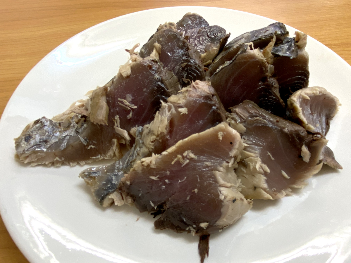 バーナーでカツオのたたき