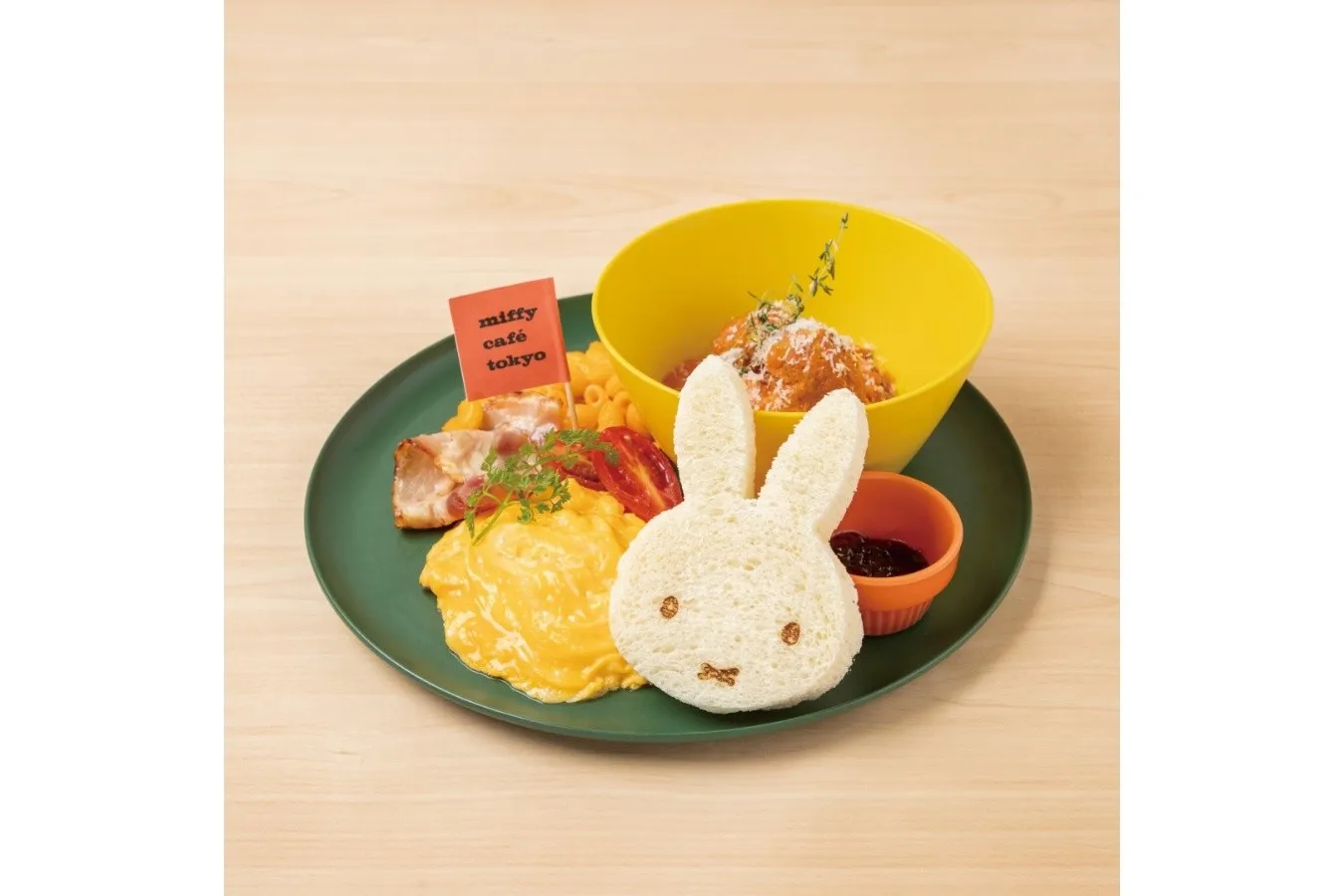 お子さまメニュー料理 公式 都ホテル 京都八条 ウエディング