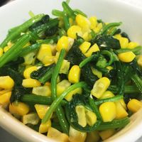 ほうれん草とツナのハンバーグ