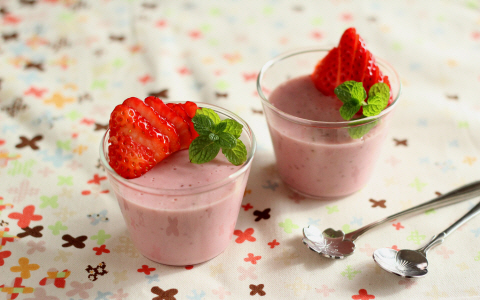 いちごデザートの簡単レシピ20選。甘酸っぱい味覚を楽しみ尽くす♪ - macaroni