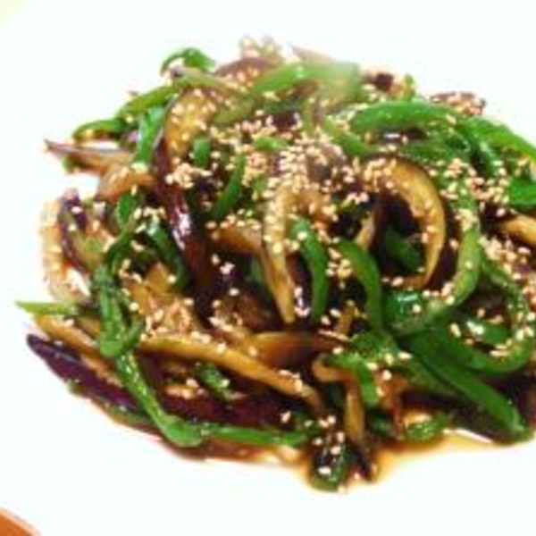 「ピーマンはこの味付けが一番ウマい！」ご飯が進む！ピーマンとちくわのおかか炒め レシピ・作り方Tasty