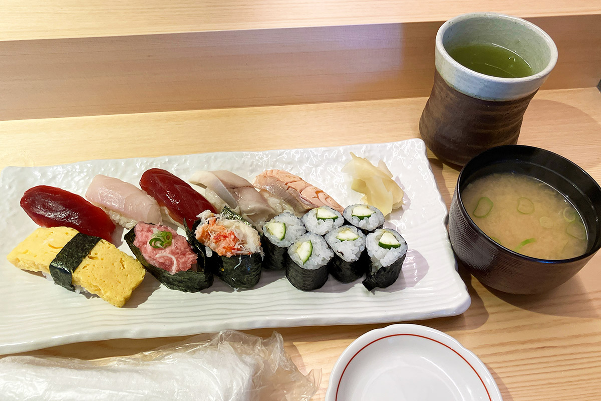 リベンジできた卵🍳 こんな和食一人暮らしだとなかなか食べないから沁みた🥹✨ ⁡ からの下北で話してたらあっという間に夜になってた1日😂へいちゃんありがとう🩷 ⁡ ⁡ ⁡代々木上原代々木上原グルメ代々木上原ランチyoyogiuehara和食ランチだしまきたまご