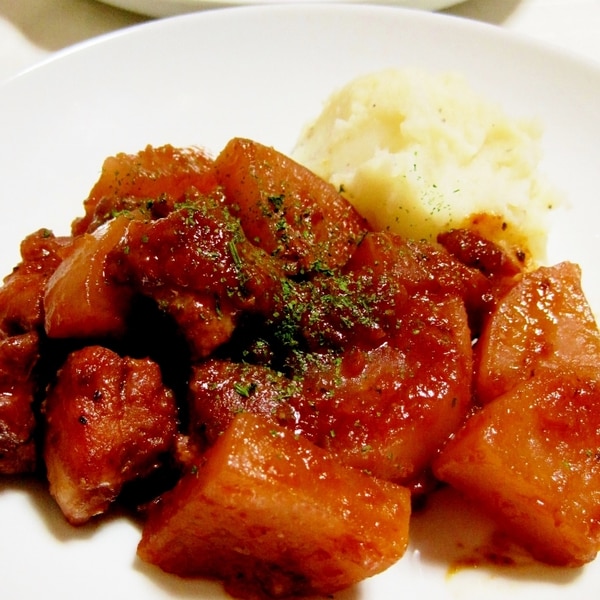 鶏もも肉のたっぷり赤ワイン煮