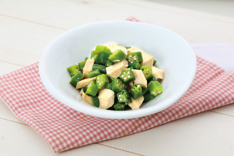 サラダチキンと彩り野菜のわさびドレッシング和え プロに聞いたお家ごはんレシピ– STORYストーリィオフィシャルサイト