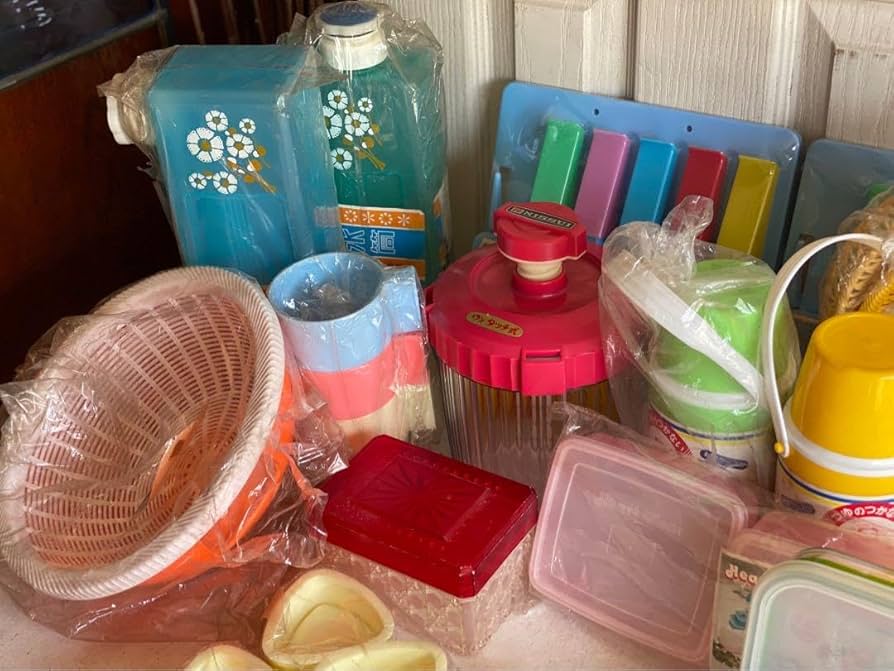 懐かしくて新しい!レトロポップなキッチンを彩る雑貨たちRoomClip mag暮らしとインテリアのwebマガジン