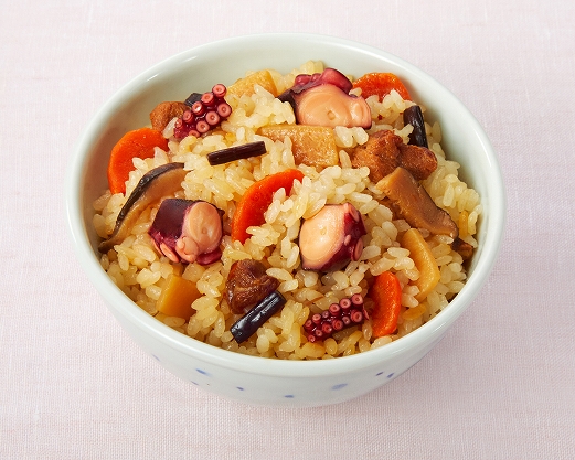 丸美屋の「とり釜めしの素」もち米を混ぜると美味しい。そそっかしい主婦きういのブログ