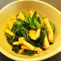 油揚げは優秀だった！」お弁当の汁漏れを防ぐ 小松菜のおひたし レンジで簡単2分 低空飛行キッチン- エキスパート - Yahoo!ニュース