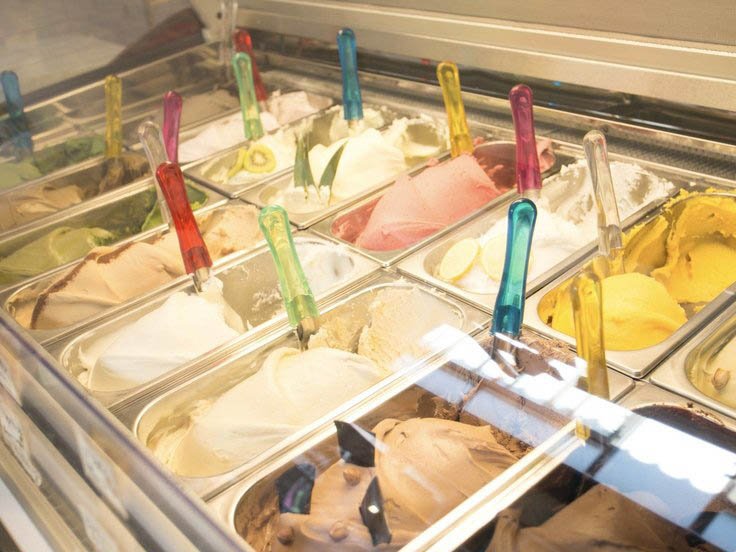 宮島にある宮島珈琲でドリップコーヒーとコーヒーソフトクリームをいただきました 広島県廿日市