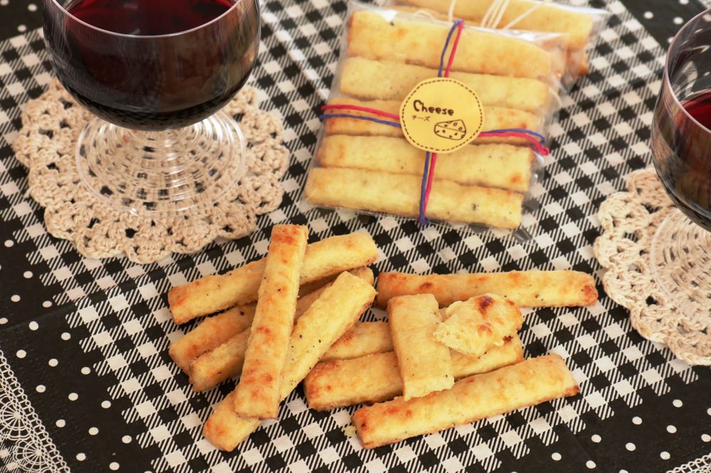 そのまま食べるだけじゃない「クラッカー」の美味しい食べ方 のせてチンするだけ 意外と知らない組合せ 脱サラ料理家ふらお- エキスパート -Yahoo!ニュース