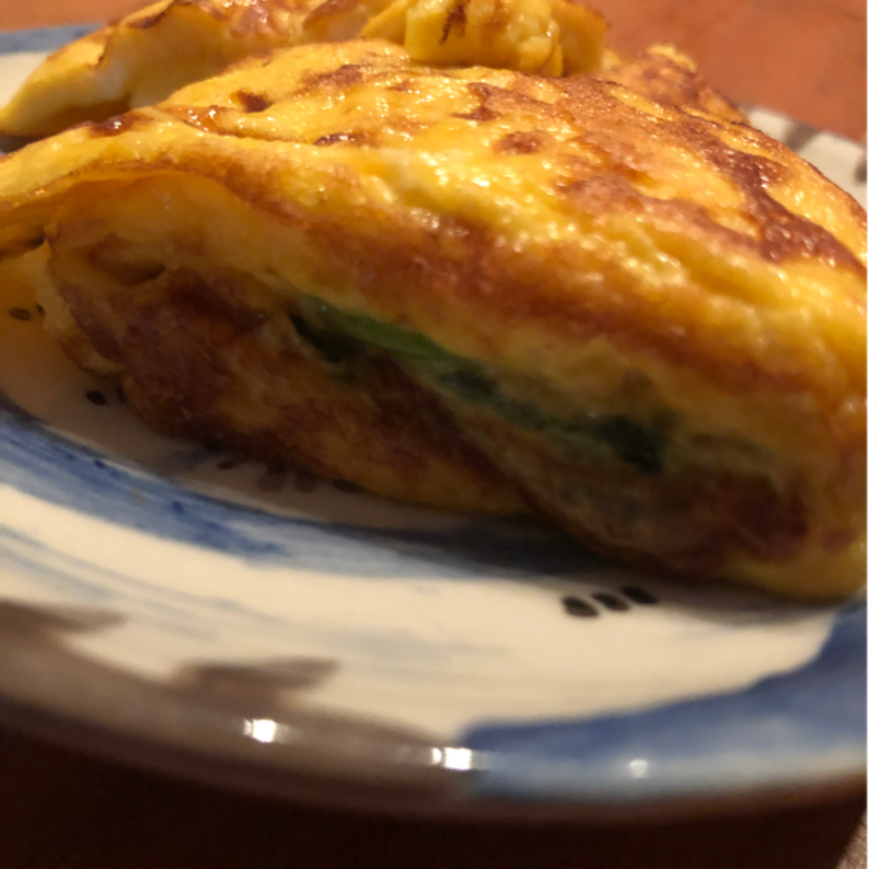 フードマンのお弁当。🍝 お弁当に使ってる冷凍卵焼き冷凍たまご焼き の作り置きレシピメモです☺️📝材料 たまご焼き2本分 ・卵4個 ☆片栗粉 大さじ1 ☆めんつゆ 3倍濃縮大さじ1 ☆マヨネーズ 大さじ1 ☆砂糖 大さじ2〜 お好みでInstagram