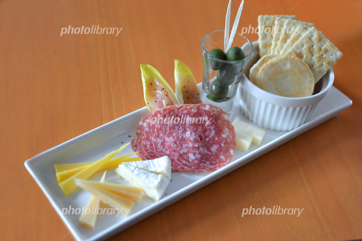 手軽で豪華な洋風おせち