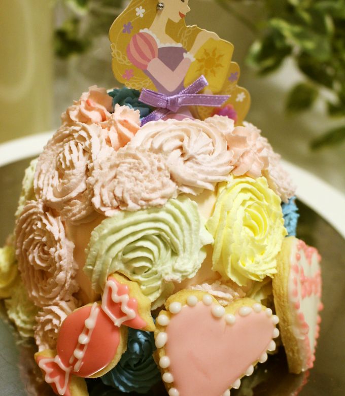 エルサのドームケーキの作り方デコレーションが苦手でも簡単に作れました!ごゆるりブログ☆