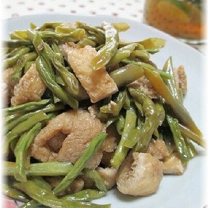 豚ひき肉と小松菜のチャプチェ風